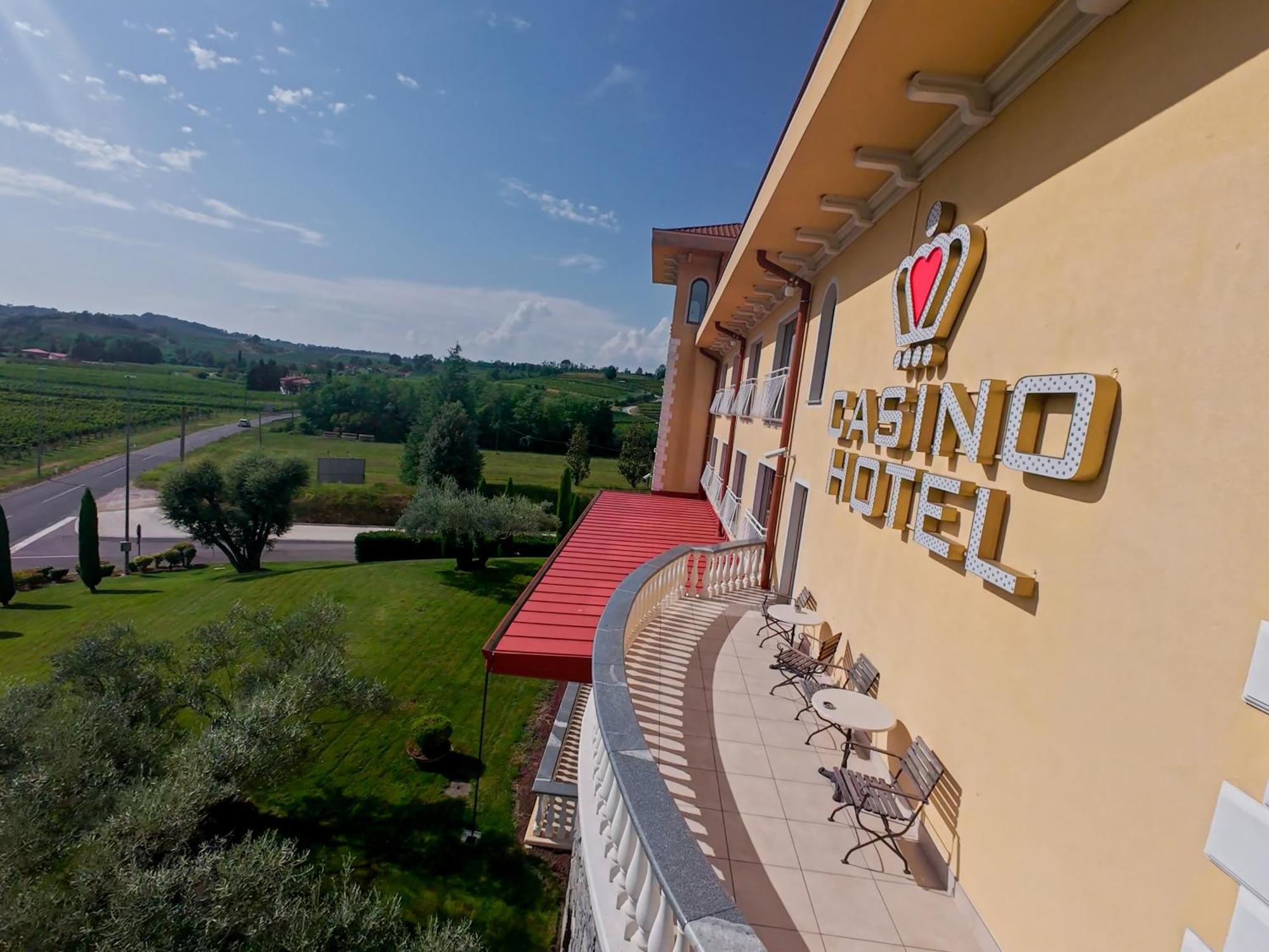 Hotel Venko Dobrovo Exterior photo